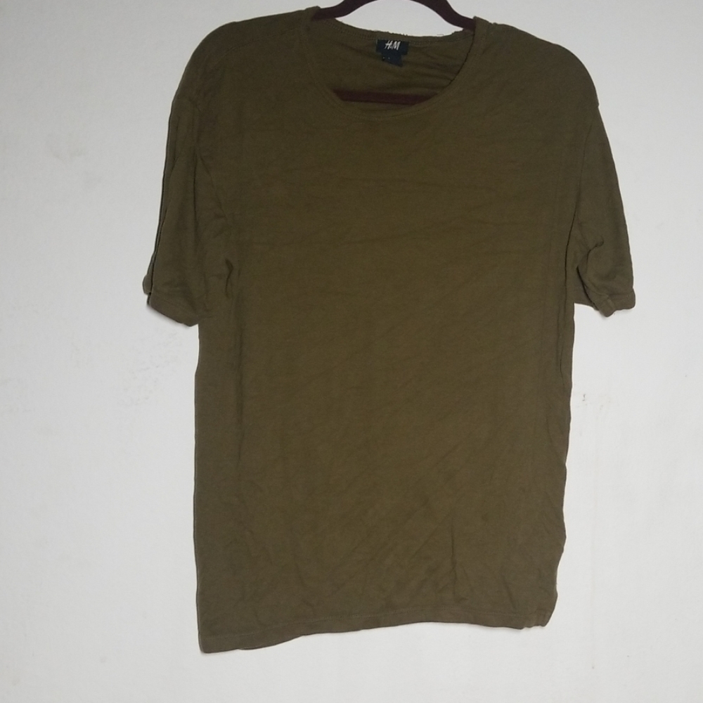 H&M Scoop neck tshirt